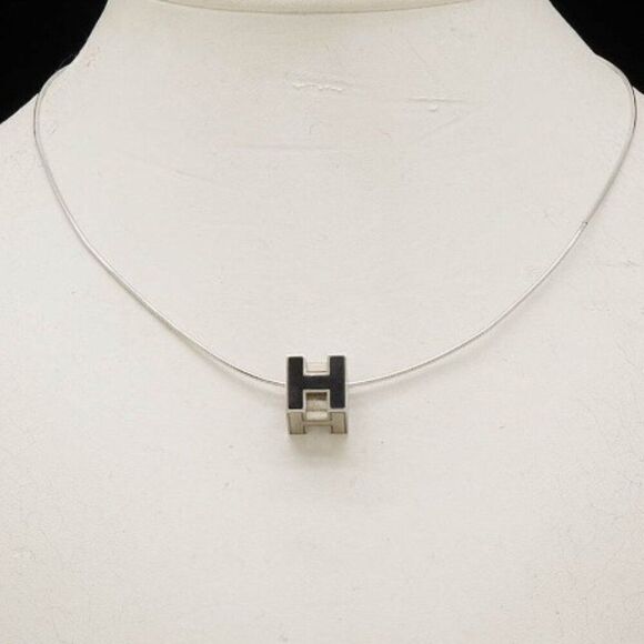 Hermès Black Enamel H Pendant Necklace with Silver Chain - Authentic in Box - Picture 1 of 7